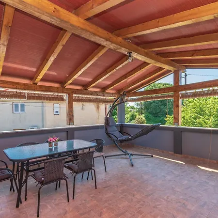 Ruben 아파트 Valtura